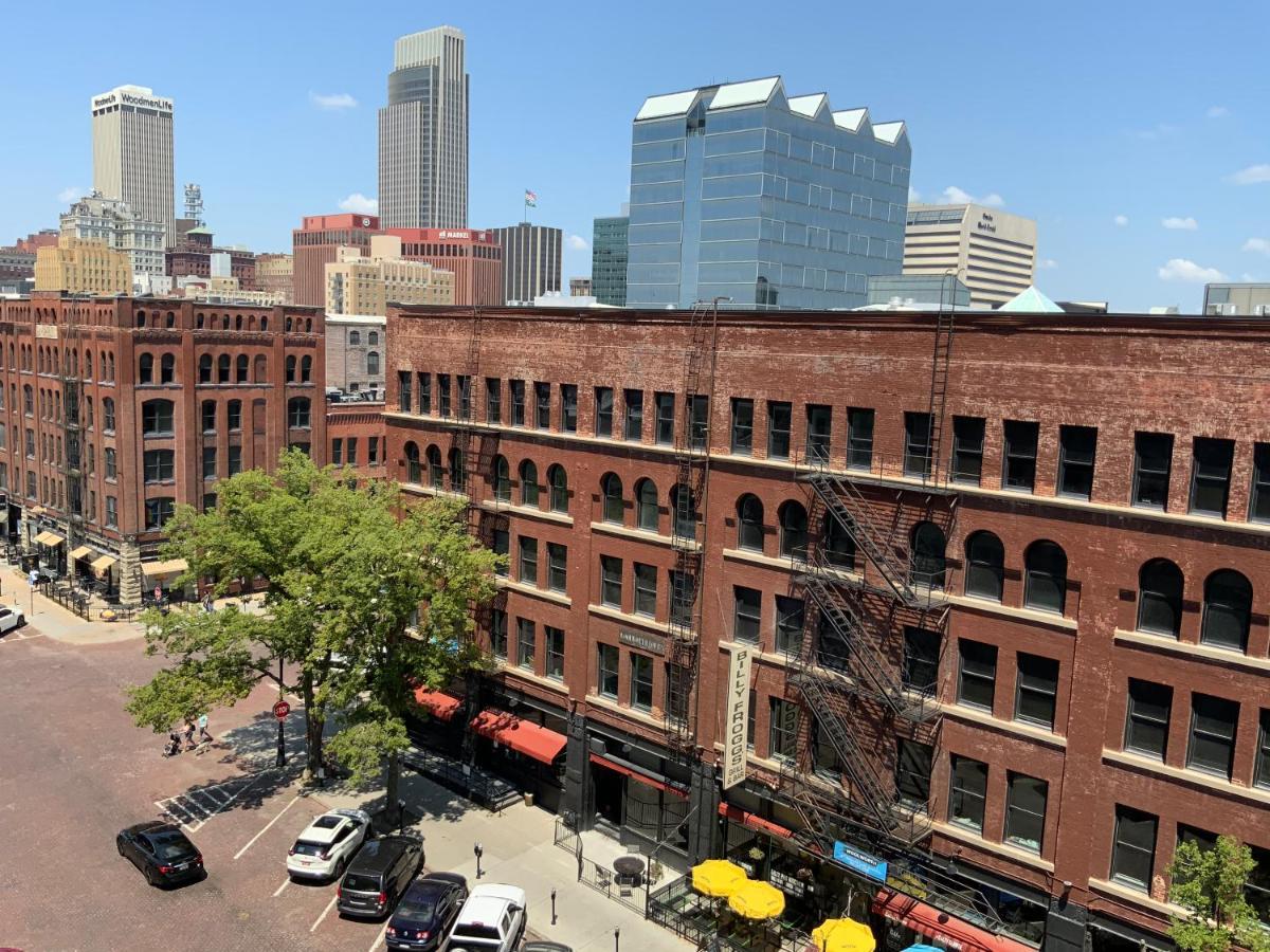 Blackout Themed Residence In The Prime Heart Of Omaha'S Old Market! Ngoại thất bức ảnh